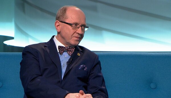 Poznajcie bliżej prof. Skarżyńskiego oraz jego niezwykłą kolekcję... ślimaków